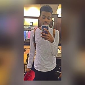 Meet your Posher, Elijah