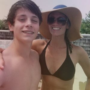 Meet your Posher, Carrie