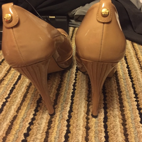 Stuart weitzman peep toe heel - Picture 3 of 6