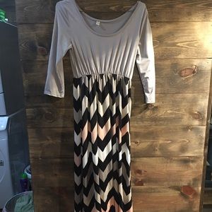 Chevron maxi dress Size-L