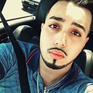 Meet your Posher, Yasser