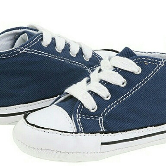 baby converse size 4 navy , and matching socks