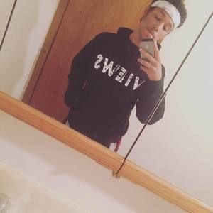 Meet your Posher, Aaron