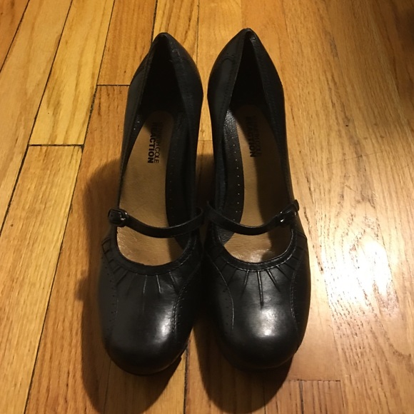 Kenneth Cole Reaction Leather Wedge Mary Janes