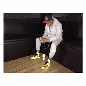 Meet your Posher, Lamar