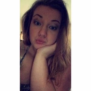 Meet your Posher, Caitlin