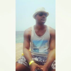 Meet your Posher, Raymond