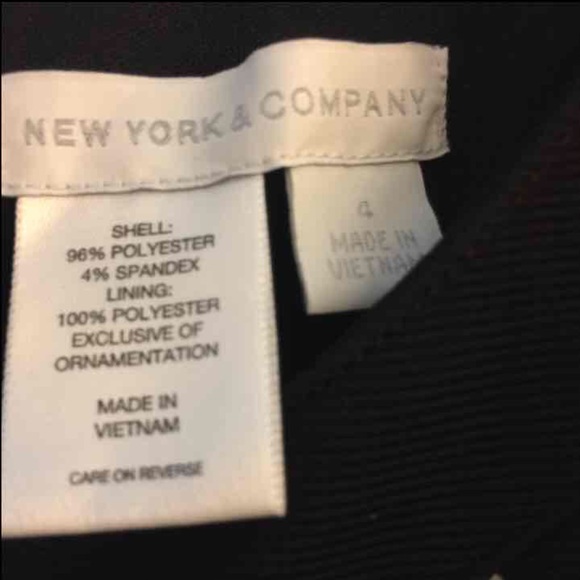 (Sold on 〽️) ‼️New York and Company Dress - Picture 3 of 3