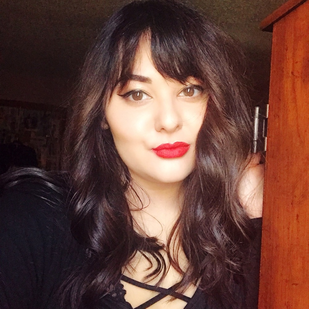 Meet your Posher, Nicole