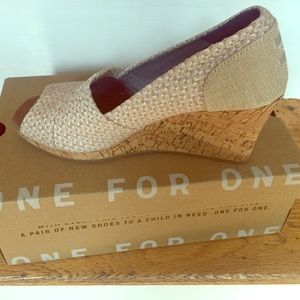 Never worn Tom's wedge espadrilles size 6.5.