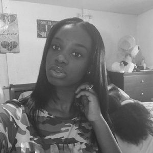 Meet your Posher, Armani