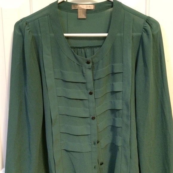 Forever 21 button front top