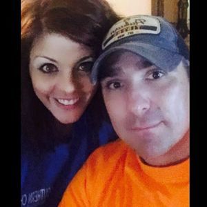 Meet your Posher, Lora