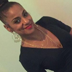 Meet your Posher, Christina