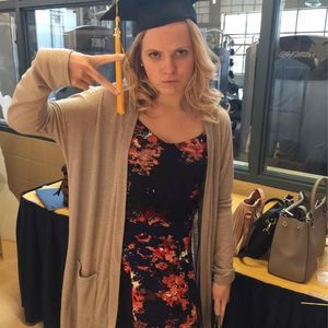 Meet your Posher, Lori