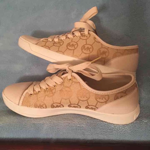 Micheal kors shoes