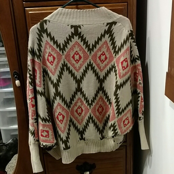 Anna be sweater - Picture 2 of 3