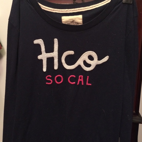Hollister tee long tee shirt worn once - Picture 1 of 4