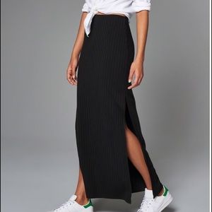 Abercrombie & Fitch ribbed maxi skirt