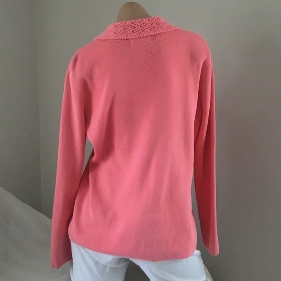 Coral Sweater with Crochet Collar Sz S - Picture 2 of 3