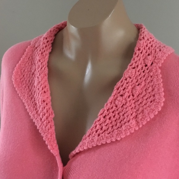 Coral Sweater with Crochet Collar Sz S - Picture 3 of 3