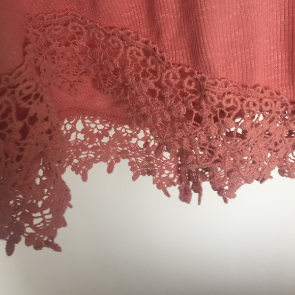 Coral Pink Rose 🌹 tank top - Picture 2 of 4