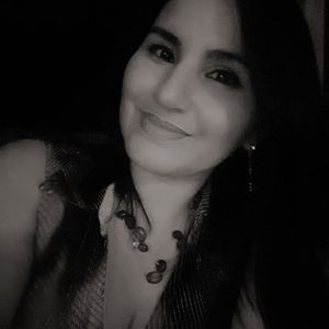 Meet your Posher, Lorena