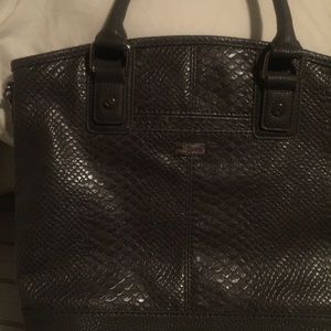 Thirty one Paris purse