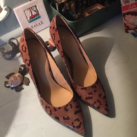 Nine West Pump tortoise.