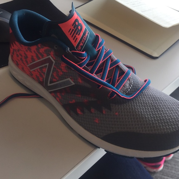 New balance speed ride sneakers