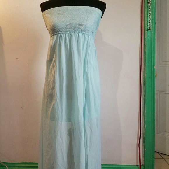 Two dresses, size medium - Picture 1 of 2