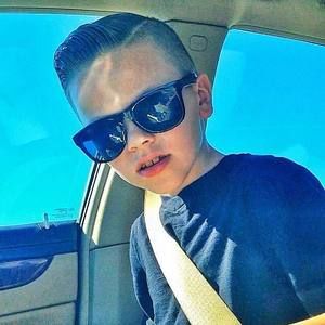 Meet your Posher, Machaon