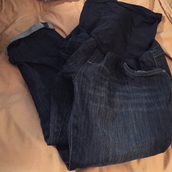Maternity cropped jeans