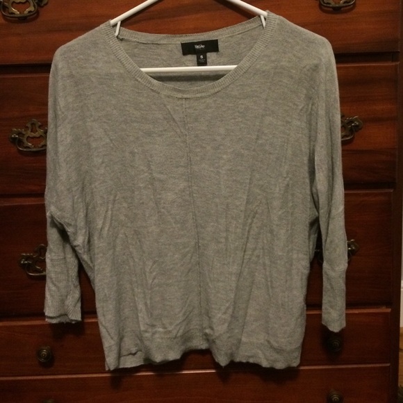 Gray sweater top