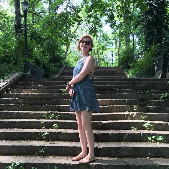 Meet your Posher, Ellen