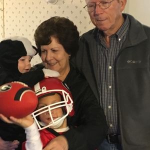 Meet your Posher, Ronandglenda