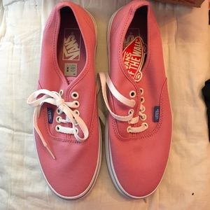 BRAND NEW VANS