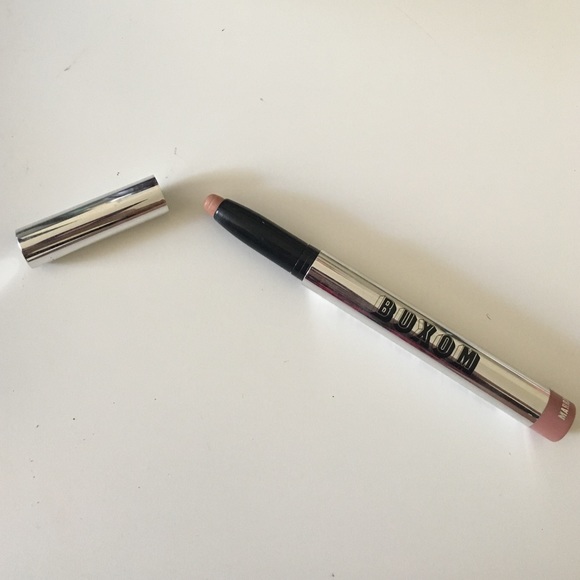 Buxom! Big Healthy Lipstick