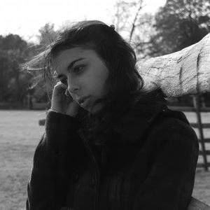 Meet your Posher, Rebecca