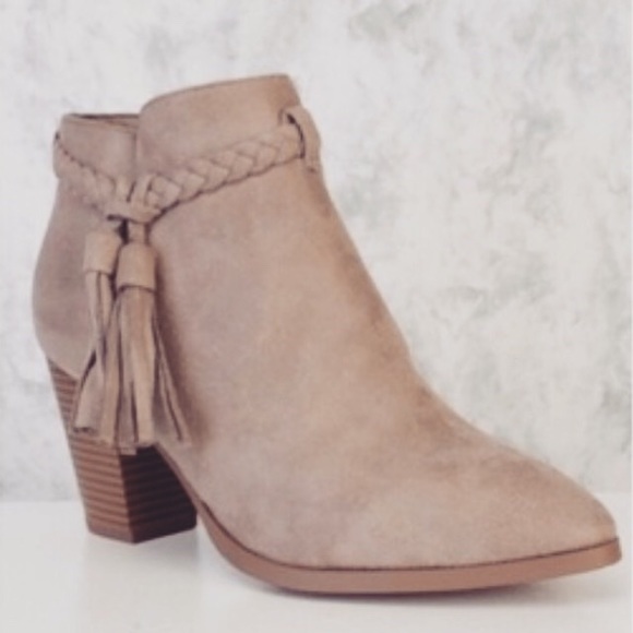 🆑❗️Last Sz 10❗️5⭐️ Taupe Booties Braided Tassel - Picture 3 of 4
