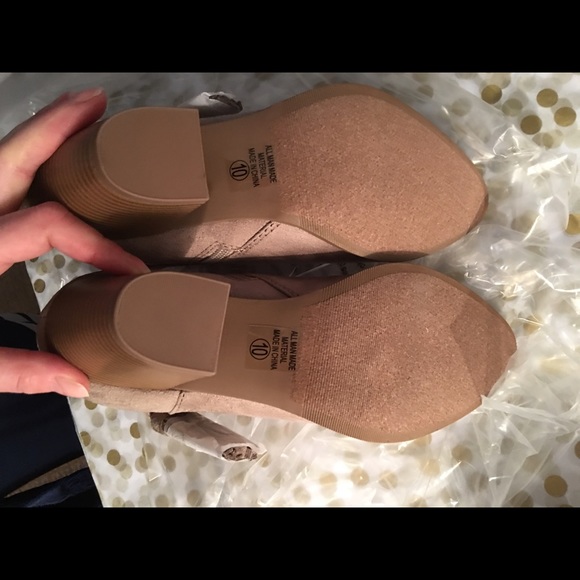 🆑❗️Last Sz 10❗️5⭐️ Taupe Booties Braided Tassel - Picture 4 of 4