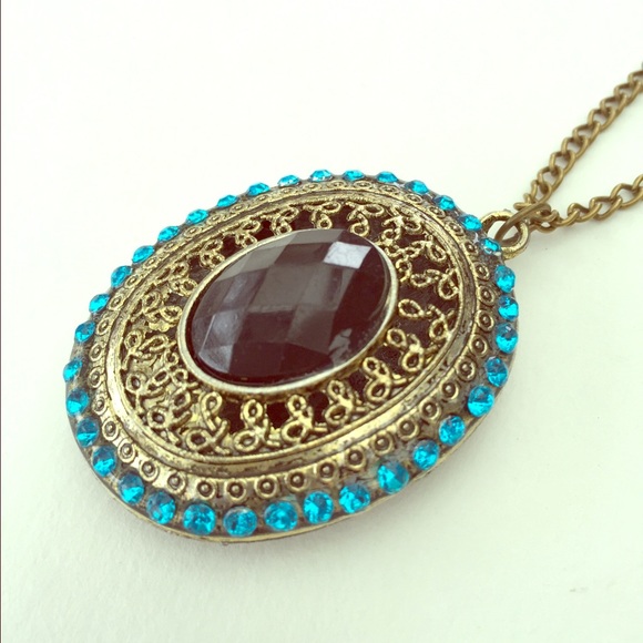 Tourquious Pendant