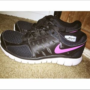 Nike Flex 2013 Run Size 7