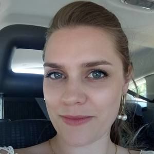 Meet your Posher, Priscilla