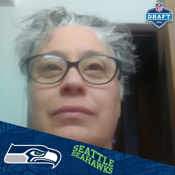 Meet your Posher, Sandi - Picture 1 of 1