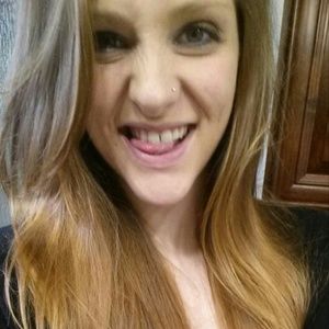 Meet your Posher, Marissa