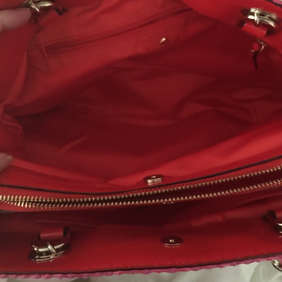 The "Happy" purse. Love this Kate Spade bag! - Picture 4 of 4