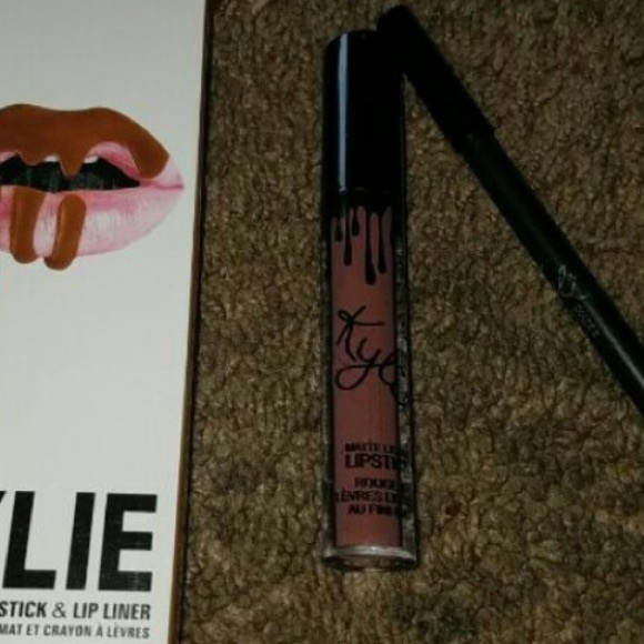 Kylie Lip Kit Dolce K
