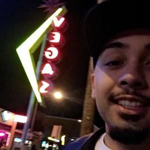 Meet your Posher, Martinez