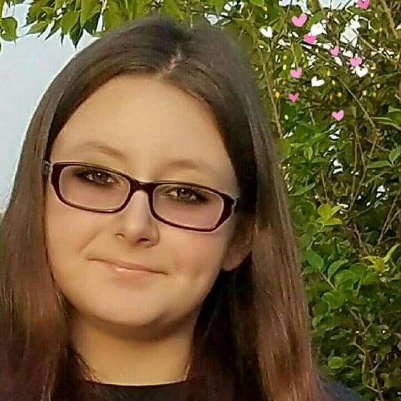 Meet your Posher, Candy - Picture 4 of 9